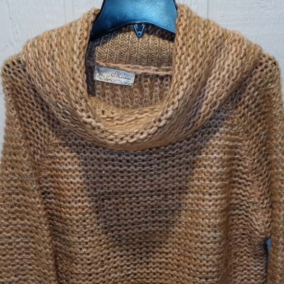 Chunky loose knit cowl neck sweater medium - Picture 1 of 9